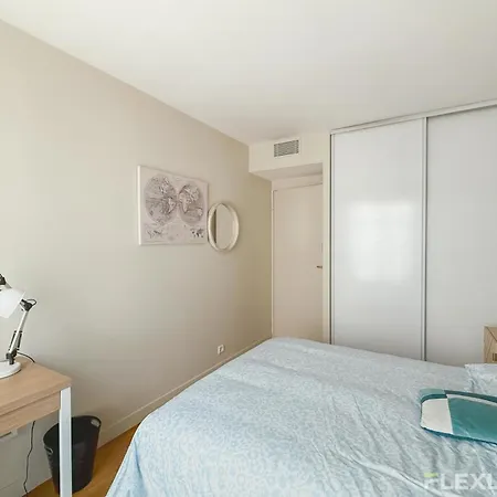 Apartment Charming 45m Two-bedroom In 15 Paris