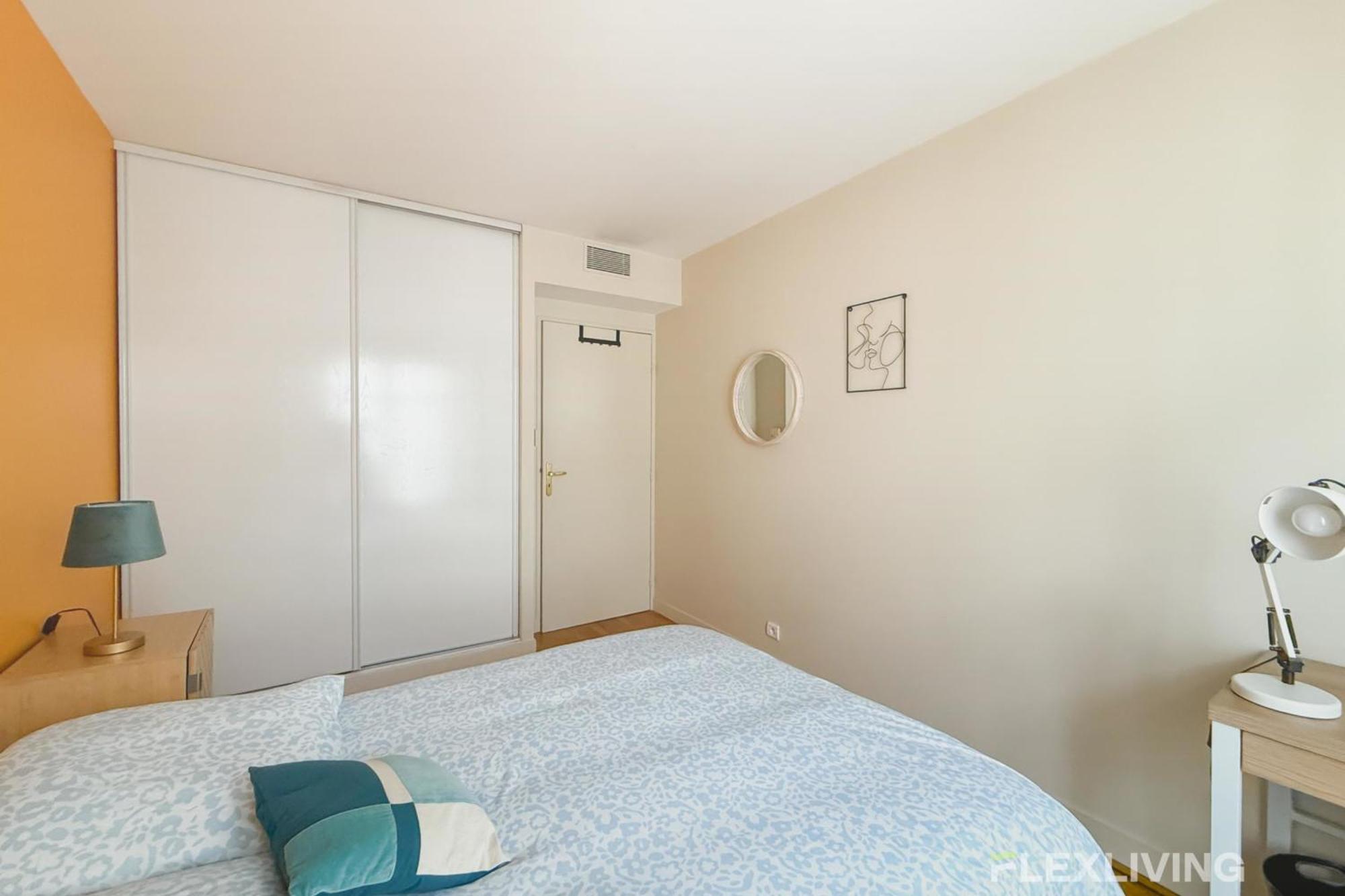 Charming 45m Two-bedroom In 15 Appartamento